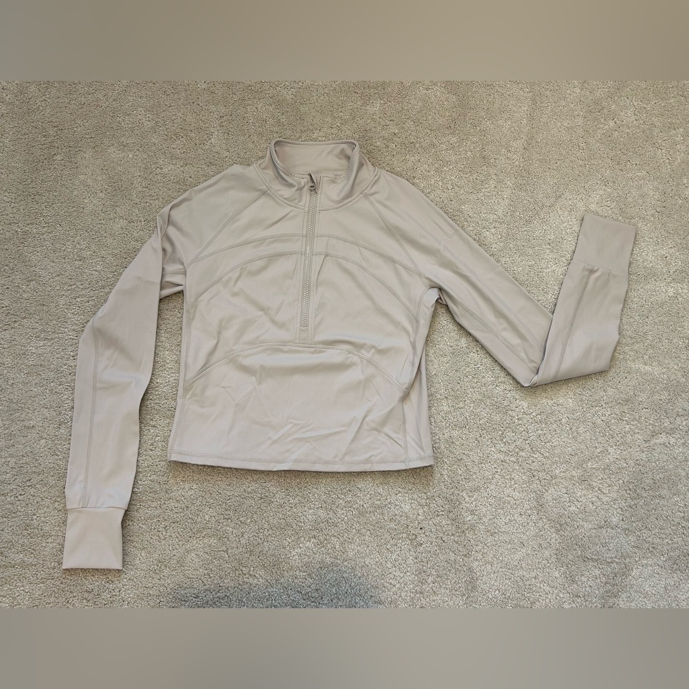 Amazon Women's Short Sleeve Quarter Zip Up - Light Beige